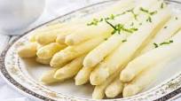 Spargelzeit : German White Asparagus Spargelzeit : German White Asparagus