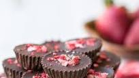 Chocolate Strawberry Cups (Gluten Free, Paleo + Vegan) Chocolate Strawberry Cups (Gluten Free, Paleo + Vegan)