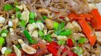 Brown Rice Noodles with Spicy Peanut Sauce Brown Rice Noodles with Spicy Peanut Sauce