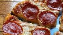 Pepperoni Naan Pizza (with homemade pizza sauce) Pepperoni Naan Pizza (with homemade pizza sauce)