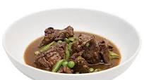 Slow-Cooked Beef Cheeks With Spring Vegetables and Rosemary Slow-Cooked Beef Cheeks With Spring Vegetables and Rosemary