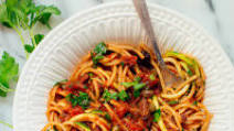 Vegan Spaghetti alla Puttanesca Vegan Spaghetti alla Puttanesca
