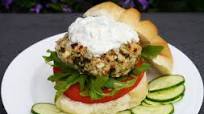 Greek Chicken Souvlaki Burgers with Tzatziki Greek Chicken Souvlaki Burgers with Tzatziki