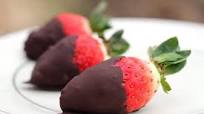 Dark Chocolate Dipped Strawberries Dark Chocolate Dipped Strawberries