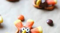 Candy Pretzel Turkey Bites Candy Pretzel Turkey Bites