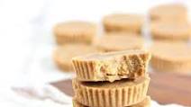 Honey Almond Fudge Cups {Paleo} Honey Almond Fudge Cups {Paleo}