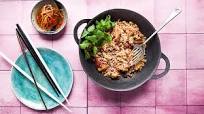 Sticky rice with chicken and sausage (xoi man) Sticky rice with chicken and sausage (xoi man)