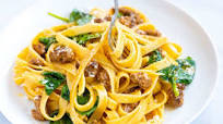 Sausage and Spinach Fettuccine Alfredo Recipe Sausage and Spinach Fettuccine Alfredo Recipe