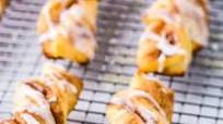 Cinnamon Twists Cinnamon Twists