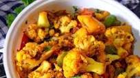 आलू गोभी शिमला मिर्च की ड्राई सब्ज़ी (aloo gobi shimla mirch ki sabzi recipe in Hindi) आलू गोभी शिमला मिर्च की ड्राई सब्ज़ी (aloo gobi shimla mirch ki sabzi recipe in Hindi)