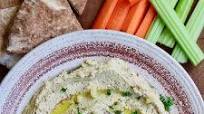 Easy Homemade Roasted Garlic Hummus - So Creamy! Easy Homemade Roasted Garlic Hummus - So Creamy!