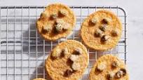 Crispy Small-Batch Chocolate Chip Cookies Crispy Small-Batch Chocolate Chip Cookies
