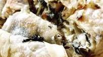 Spinach and Feta cheese pie recipe (Spanakopita) Spinach and Feta cheese pie recipe (Spanakopita)