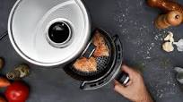 Air Fryer Vs. Instant Pot: 10 Key Differences (Pros & Cons) Air Fryer Vs. Instant Pot: 10 Key Differences (Pros & Cons)
