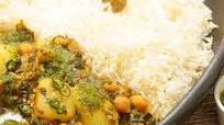 Chickpea, Potato, and Spinach Jalfrezi With Cilantro Chutney Recipe Chickpea, Potato, and Spinach Jalfrezi With Cilantro Chutney Recipe