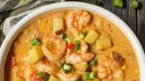 Creamy Cajun Shrimp and Corn Chowder Creamy Cajun Shrimp and Corn Chowder