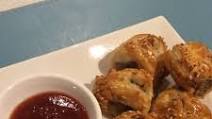 Pork Mince Sausage Rolls and Stuffing Recipe | Woolworths Pork Mince Sausage Rolls and Stuffing Recipe | Woolworths