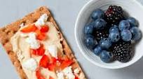 Hummus, Feta & Bell Pepper Cracker Hummus, Feta & Bell Pepper Cracker
