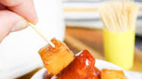 Slow Cooker Hawaiian Little Smokies Slow Cooker Hawaiian Little Smokies