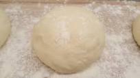 Homemade Pizza Dough (Authentic Italian Recipe) Homemade Pizza Dough (Authentic Italian Recipe)