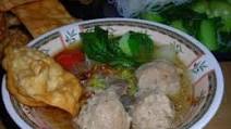 Indonesian meatballs (bakso) Indonesian meatballs (bakso)