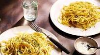 Spaghetti aglio e olio Spaghetti aglio e olio