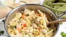 One Pot Creamy Chicken and Vegetable Pasta One Pot Creamy Chicken and Vegetable Pasta