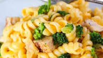 Broccoli Chicken Mac and Cheese Broccoli Chicken Mac and Cheese