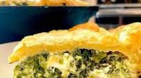 Spinach Feta Pie (Spanakopita Pie) Spinach Feta Pie (Spanakopita Pie)