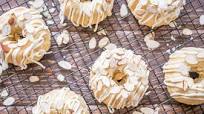 Mini Almond Bundt Cakes Mini Almond Bundt Cakes