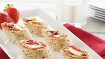 Flatout Peanut Butter & Jelly Fruit Wrap Flatout Peanut Butter & Jelly Fruit Wrap