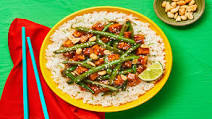 Sweet Chili Tofu Rice Bowls with Green Beans & Candied Peanuts Sweet Chili Tofu Rice Bowls with Green Beans & Candied Peanuts