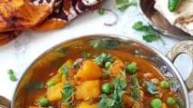 Instant Pot Aloo Matar - Indian Potato and Peas Curry Instant Pot Aloo Matar - Indian Potato and Peas Curry