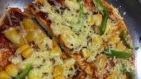 Yummy pizza Yummy pizza