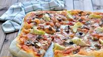 Pizza in teglia alla capricciosa Pizza in teglia alla capricciosa