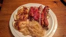 Baked Spareribs With Sauerkraut and Apples Baked Spareribs With Sauerkraut and Apples
