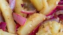 Yuca con Mojo (Yucca con Mojo Salsa) Yuca con Mojo (Yucca con Mojo Salsa)