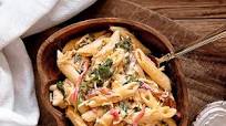 Pasta salad with tzatziki sauce Pasta salad with tzatziki sauce
