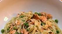 Dinner Tonight: Pasta with Salmon, Peas, and Pesto Recipe Dinner Tonight: Pasta with Salmon, Peas, and Pesto Recipe