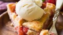 Strawberry Rhubarb Pie Strawberry Rhubarb Pie