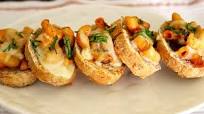 Mac and Cheese On Crostini Recipe Mac and Cheese On Crostini Recipe