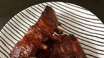 Costillas en salsa barbacoa y miel Costillas en salsa barbacoa y miel