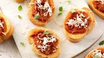 Tomato & Parmesan Crostini Tomato & Parmesan Crostini