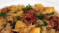 Smoked Sausage with Potatoes, Sauerkraut & Ale Smoked Sausage with Potatoes, Sauerkraut & Ale