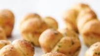 Quick Cloverleaf Herb Rolls Quick Cloverleaf Herb Rolls
