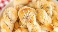 Easy Parmesan Bread Twists Easy Parmesan Bread Twists