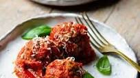 Polpette al Sugo - Italian Meatballs in Tomato Sauce Polpette al Sugo - Italian Meatballs in Tomato Sauce