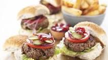 Cheeseburger & chips Cheeseburger & chips