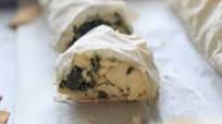 Spinach phyllo roll ups Spinach phyllo roll ups