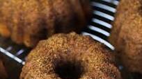 Vegan Cinnamon Sugar Cream Cheese Bundt Cake Vegan Cinnamon Sugar Cream Cheese Bundt Cake